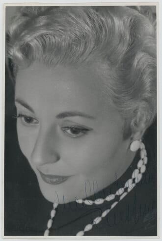 Portrait de Régine Crespin